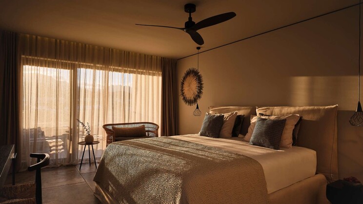 Minos Palace Hotel & Suites