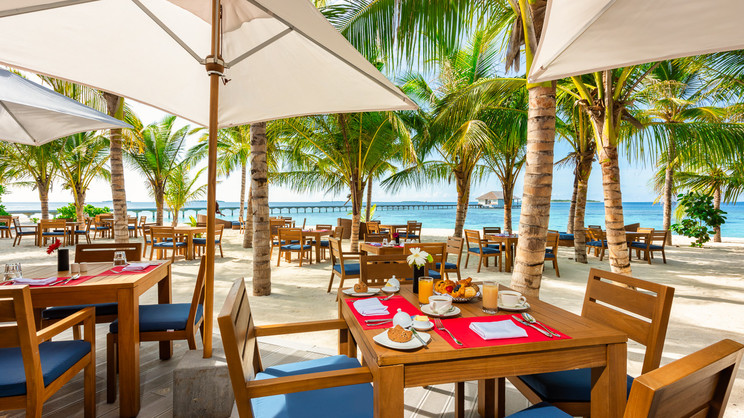 Kuredhivaru Resort & Spa Maldives