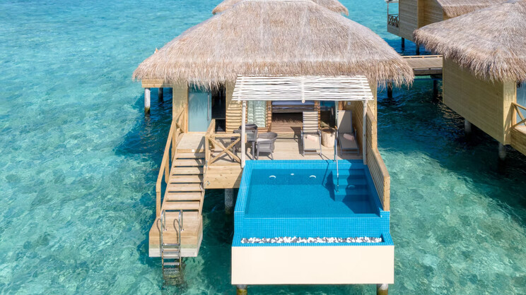 Lagoon Suite with Pool