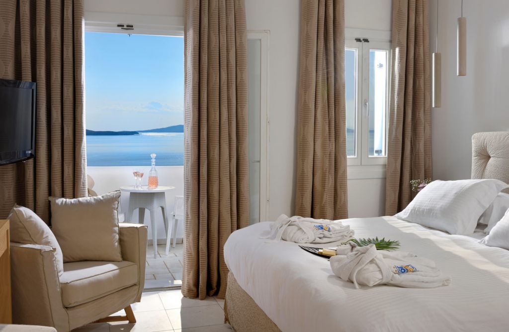 Deluxe Sea View Room
