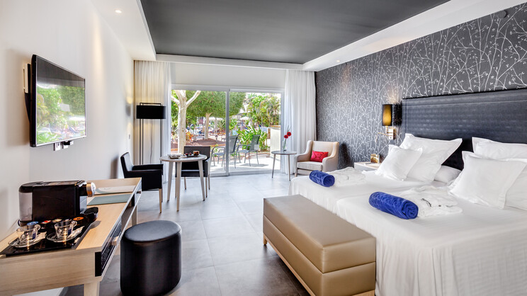 Barcelo Corralejo Bay