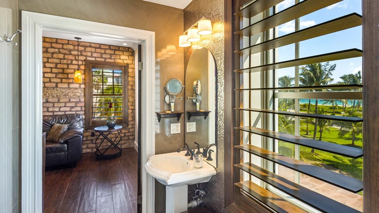 Cavalier Ocean View Suite 