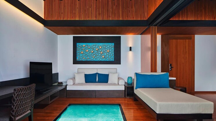 Overwater Suite Pool