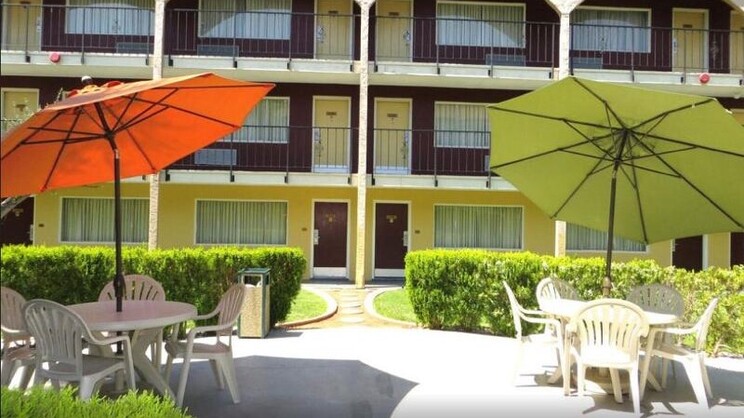 Mardi Gras Hotel and Casino