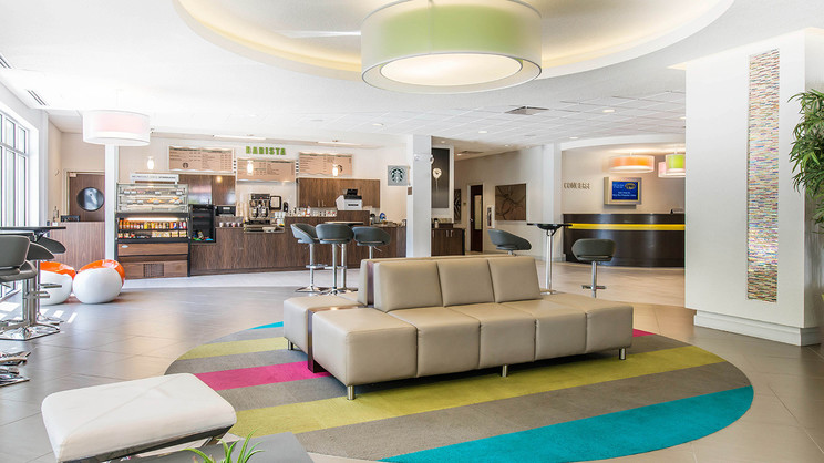 Avanti International Resort