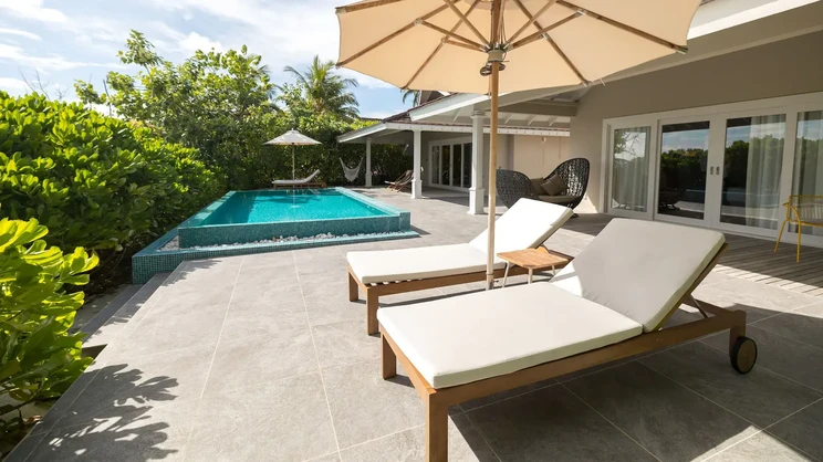 The Standard, Huruvalhi Maldives