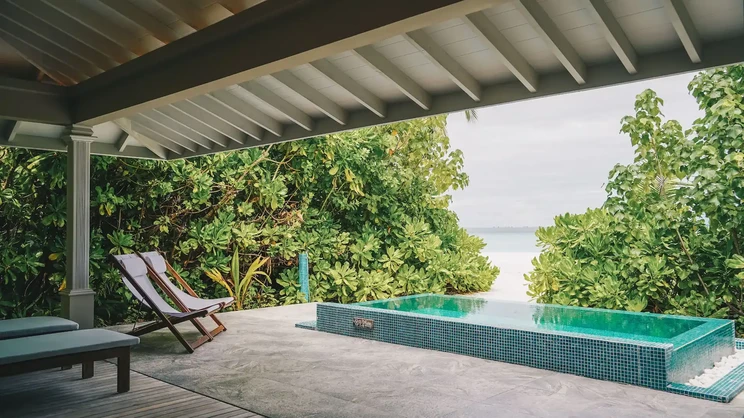 The Standard, Huruvalhi Maldives