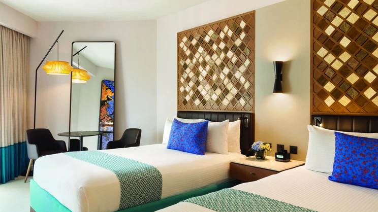 Premium Garden View King