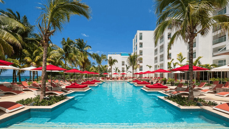 S Hotel Jamaica