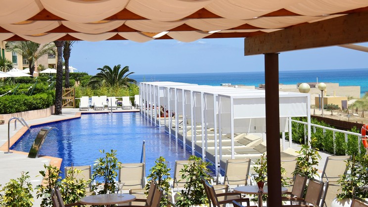 Zafiro Cala Mesquida