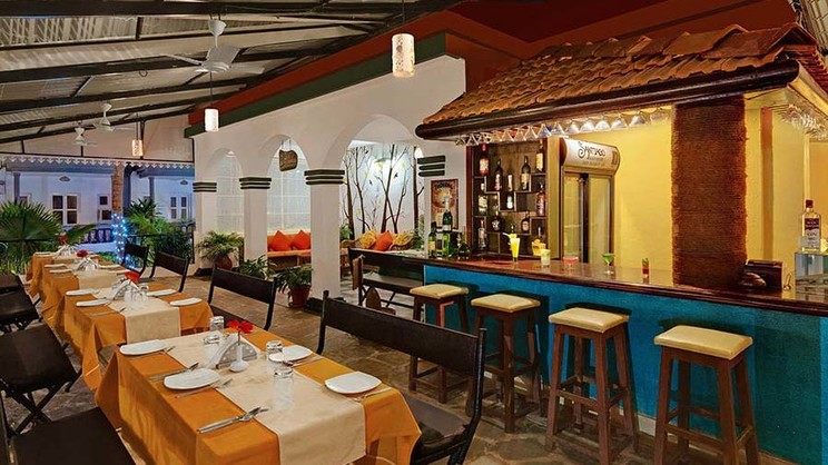 Santiago Beach Resort