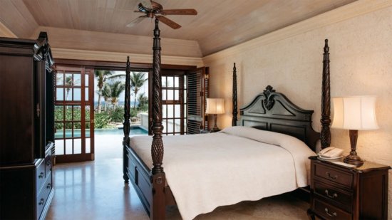 One Bedroom Suite Ocean View