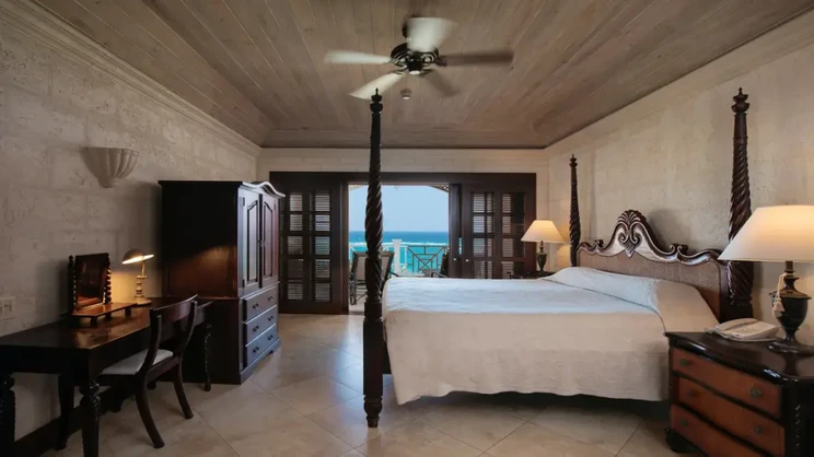 Two Bedroom Ocean Suite with Plunge Pool