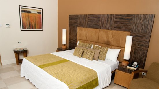 Standard Garden/Courtyard Room