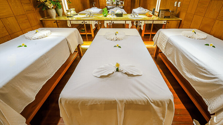 Seaview Patong Hotel