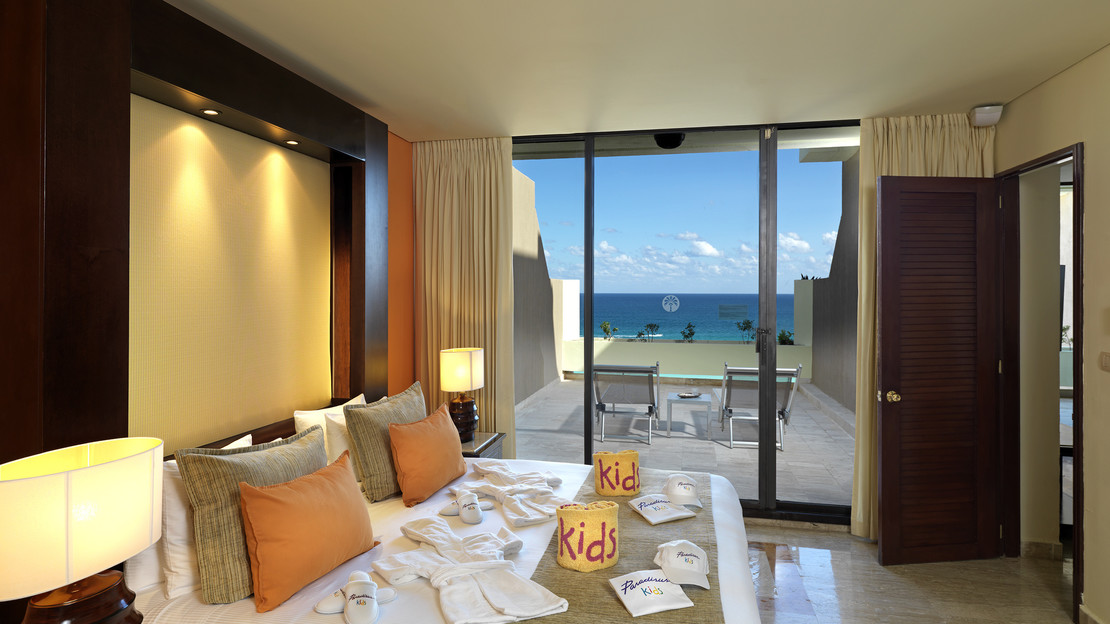 Family Concierge Junior Suite Ocean View