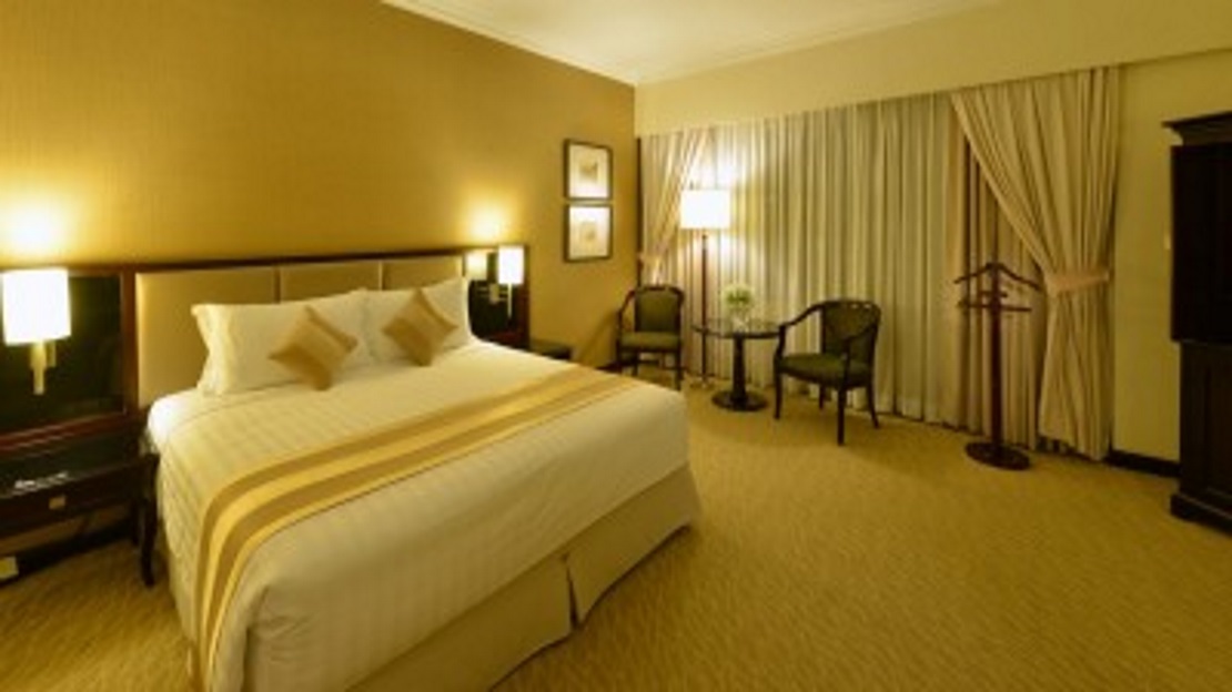 Premier Room