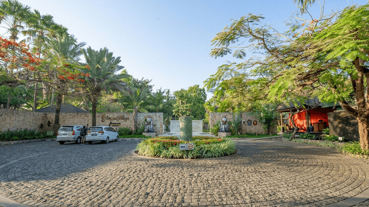 Segara Village Hotel