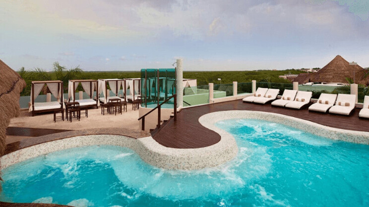 Desire Riviera Maya Resort