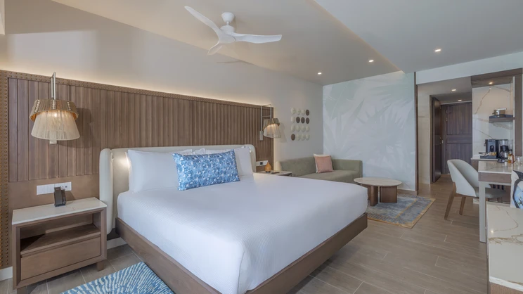 Luxury Junior Suite King