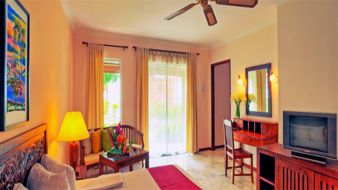 One Bedroom Sea View Villa