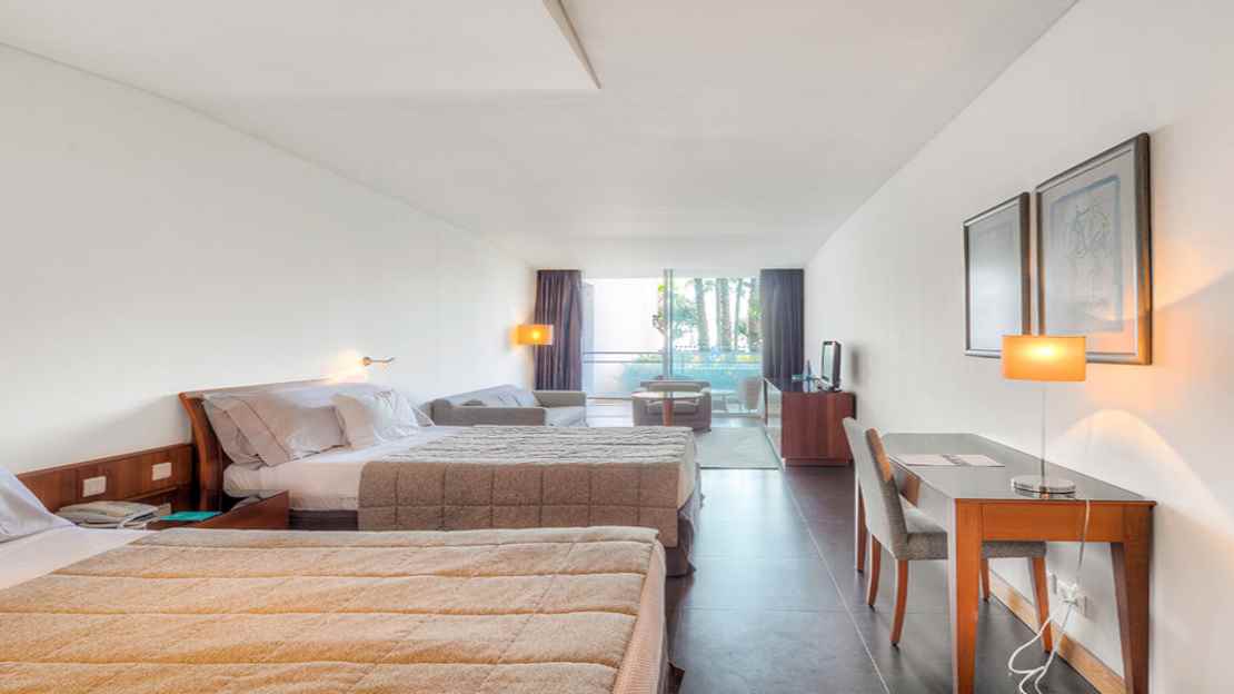 Garden Sea View Rooms 