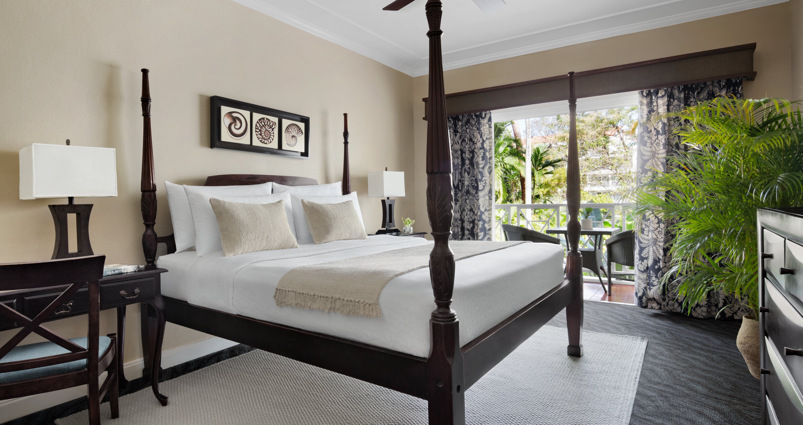 Riviera Bamboo Grove Premium