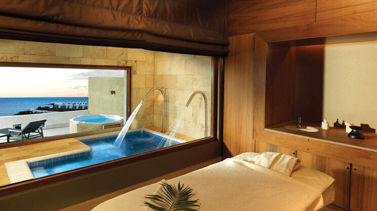 Elounda Mare Relais & Chateaux Hotel