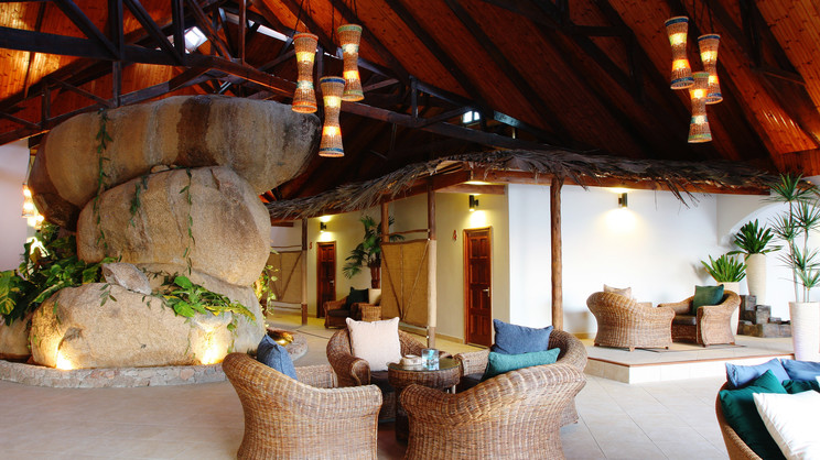 Coco de Mer Hotel and Black Parrot Suites