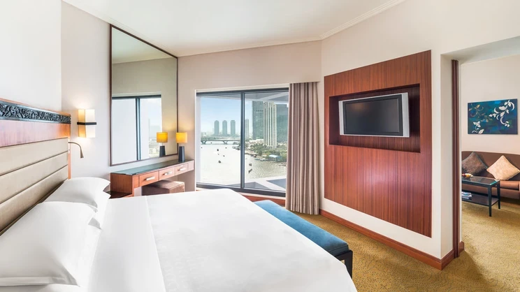 Royal Orchid Sheraton Hotel and Towers