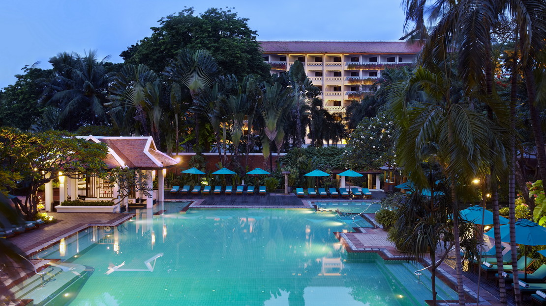 Anantara Riverside Bangkok Resort