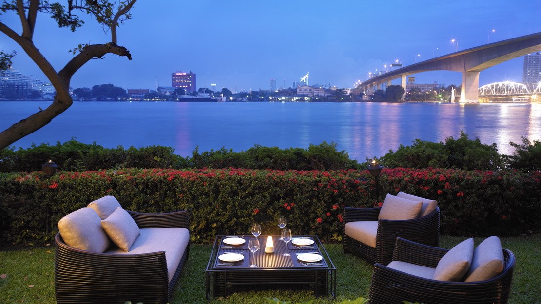 Anantara Riverside Bangkok Resort