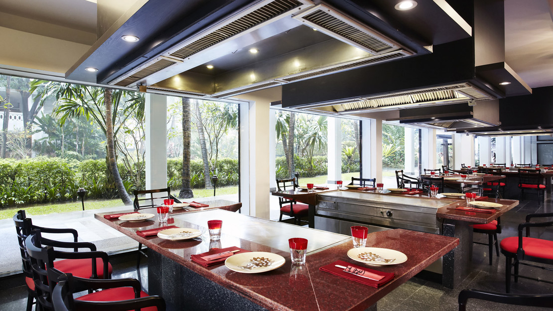 Anantara Riverside Bangkok Resort