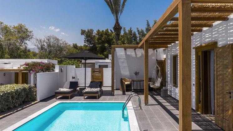 Minos Beach Art Hotel