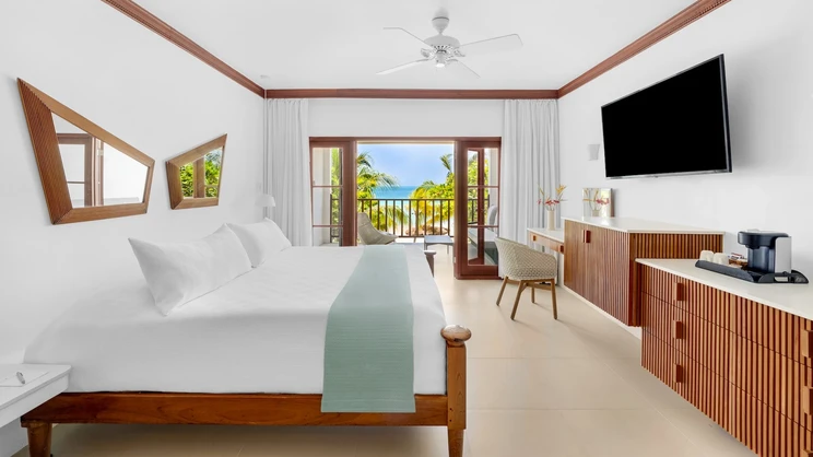 Beachfront Suite
