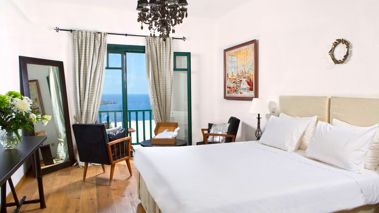 Tharroe of Mykonos Hotel