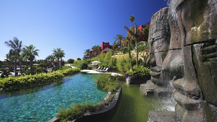 Asia Gardens Hotel and Thai Spa