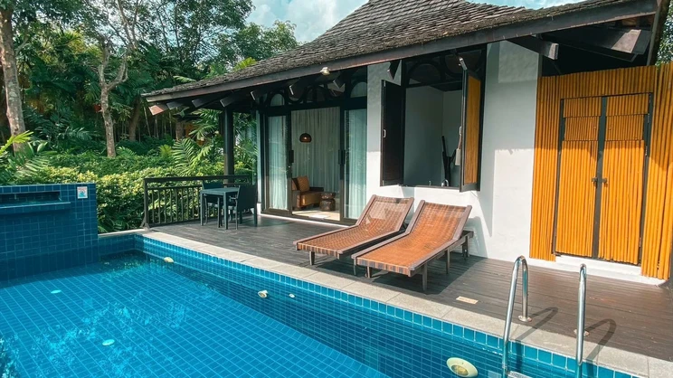 Deluxe Pool Villa