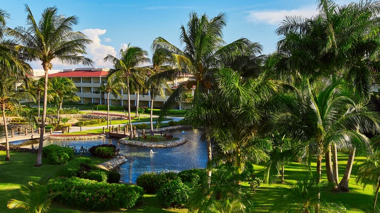 Moon Palace Cancun (Sunrise)