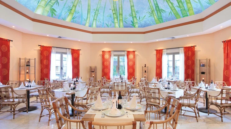 Barcelo Maya Colonial