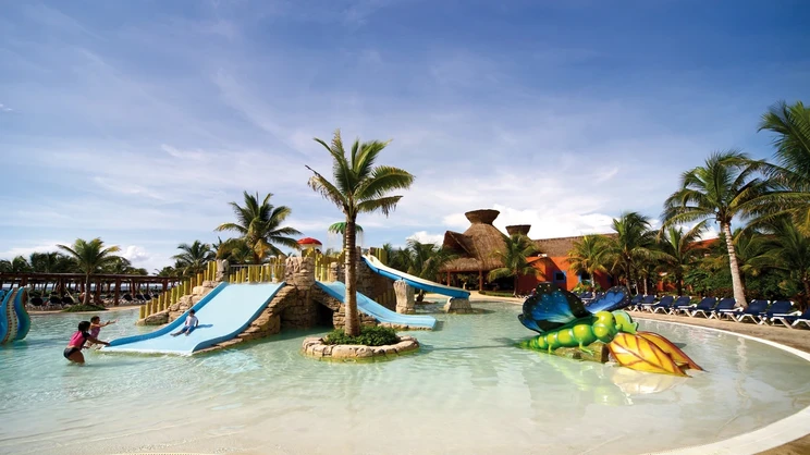 Barcelo Maya Colonial