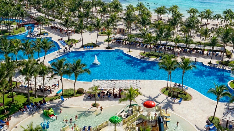 Barcelo Maya Colonial