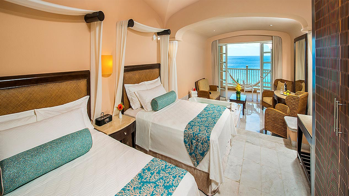 Ocean Front Suite