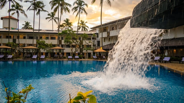 Tangerine Beach Hotel