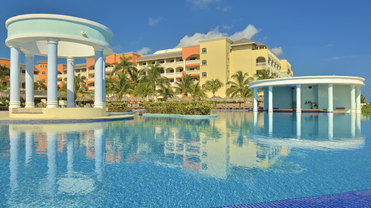 Iberostar Selection Rose Hall Suites