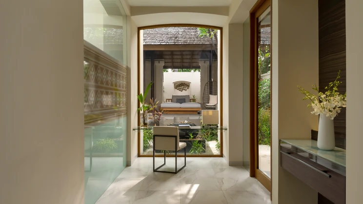 Deluxe Beach Villa with Pool