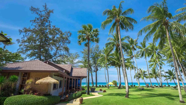 Katathani Phuket Beach Resort