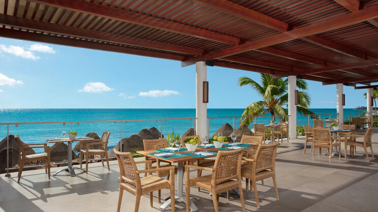 Dreams Jade Resort & Spa