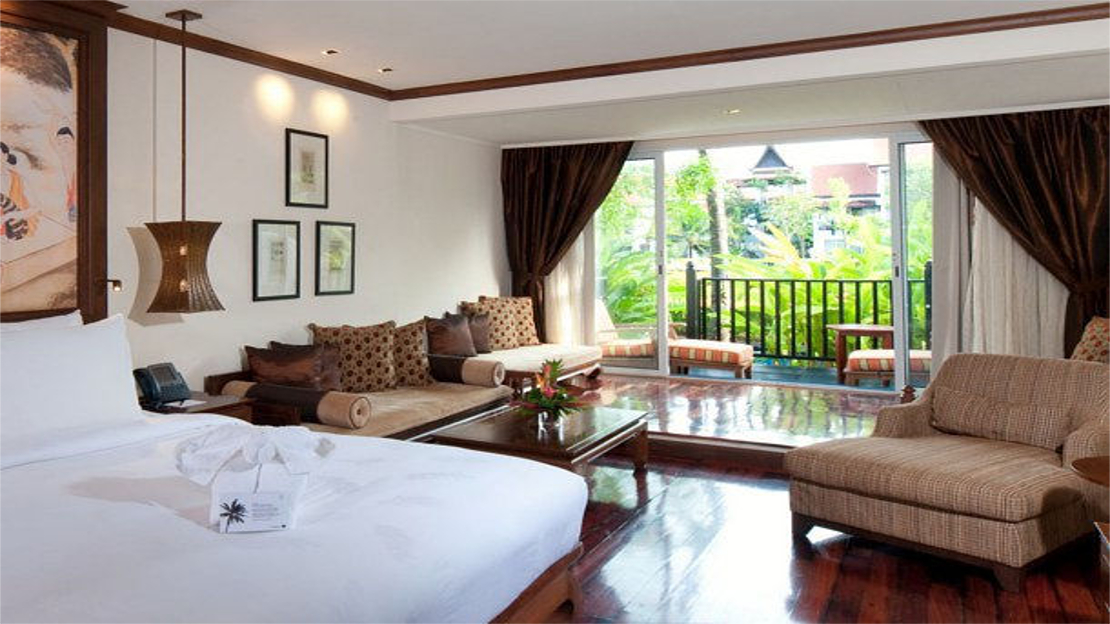 Family Lagoon Pool Access