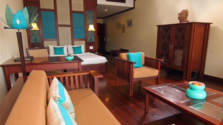 Amanjaya Pancam Suites Hotel